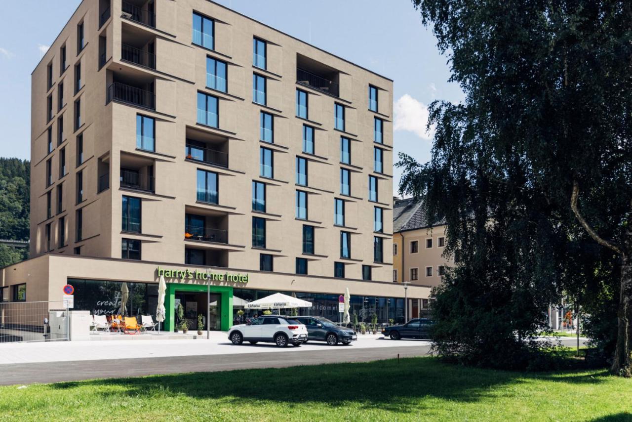 Harry'S Home Bischofshofen Hotel & Apartments Bagian luar foto